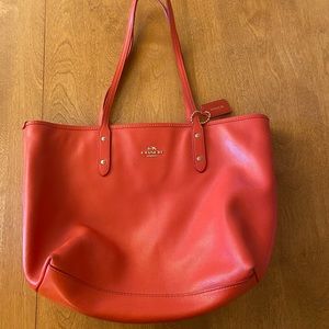 Coach- red shoulder bag